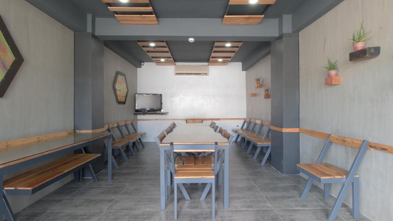 Reddoorz Plus @ Taft North Mandurriao Iloilo Extérieur photo