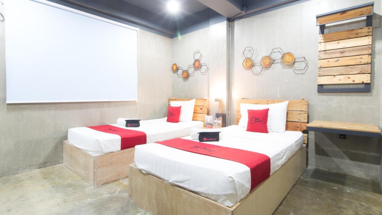 Reddoorz Plus @ Taft North Mandurriao Iloilo Extérieur photo